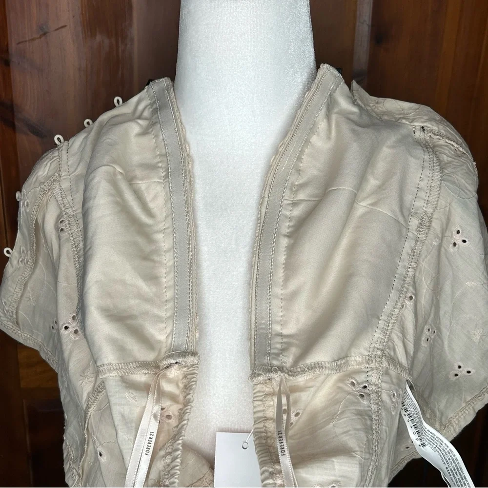 Forever 21 Eyelet Crop Top w Blk Velvet Ribbon Accent Coquette Fairycore Y2K - Picture 15 of 16